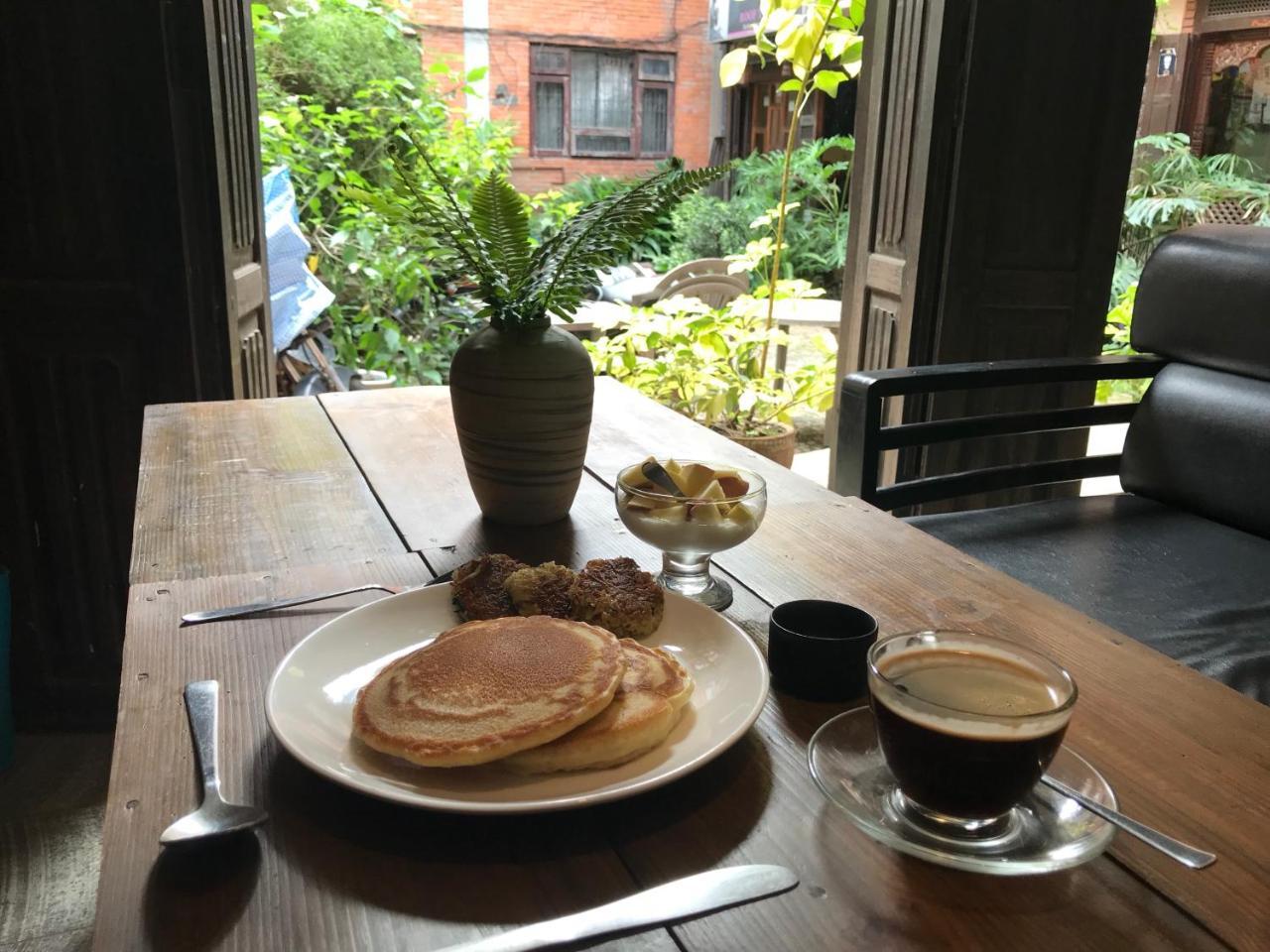 Kumari Guest House Bhatgoan Dış mekan fotoğraf